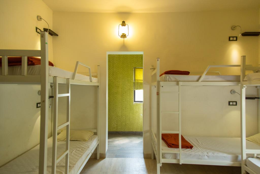 Wanderers Hostel Morjim Exteriér fotografie